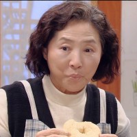 #看韩剧做面包#酥松粒甜甜圈的做法 图解2 -->