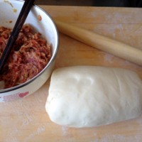 家常肉饼的做法 图解1 -->