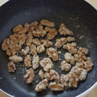双味桃仁的做法 图解9 -->