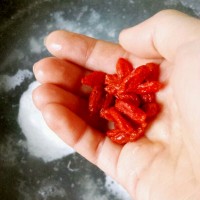 酒酿荷包蛋的做法 图解5 -->