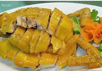客家盐焗鸡的做法