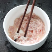 鱼香肉丝好吃的三个秘诀的做法 图解2 -->