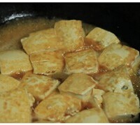 家常酿豆腐---学着做点“功夫”菜的做法 图解9 -->