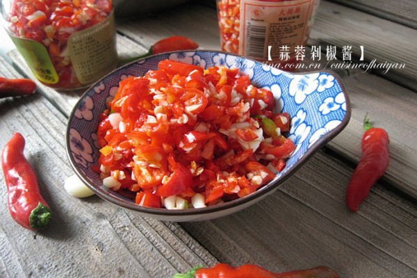 【蒜蓉剁椒酱】--纯手工珍藏版居家必备的自制万能调味料的做法