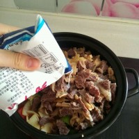 原汤咖喱牛腩锅(超详细步骤图)——冬季暖身的做法 图解13 -->
