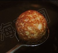 红烧狮子头的做法 图解11 -->