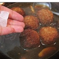 红烧狮子头的做法 图解17 -->