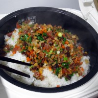腊肉糯米饭,冬日护胃—冬季暖身的做法 图解17 -->
