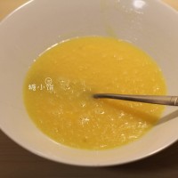 彩虹可丽饼千层的做法 图解1 -->