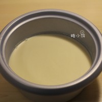 彩虹可丽饼千层的做法 图解3 -->
