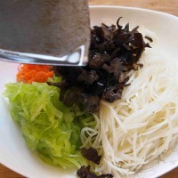 炝拌三丝——菁选酱油试用菜谱的做法 图解9 -->