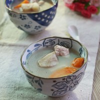 粉葛鲫鱼汤的做法 图解10 -->