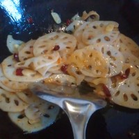 炝炒藕片的做法 图解9 -->
