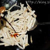 肉丝炒杏鲍菇的做法 图解7 -->