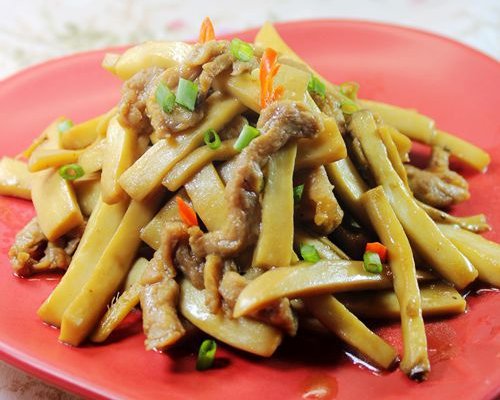 肉丝炒杏鲍菇的做法