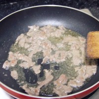 家乐上菜,家常有味泡椒牛柳的做法 图解3 -->