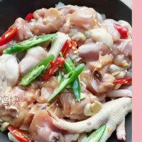 自制土豆鸡块的做法 图解1 -->