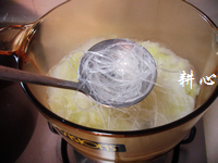 粉丝白菜汤的做法 图解6 -->