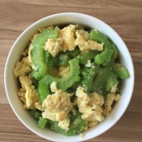 苦瓜炒鸡蛋的做法 图解5 -->