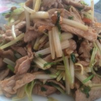芹菜炒肉片的做法 图解5 -->