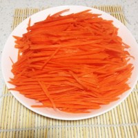 适合学生的菜品——肉末炒胡萝卜丝的做法 图解3 -->