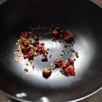 水煮豆花鱼---冬季暖身的做法 图解10 -->