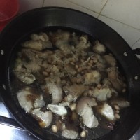 卤猪脚的做法 图解2 -->