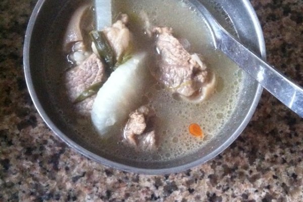 萝卜羊肉汤的做法