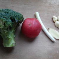 素炒西兰花的做法 图解1 -->