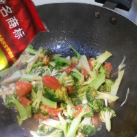 素炒西兰花的做法 图解7 -->