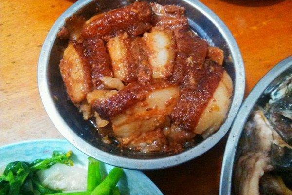 香芋扣肉的做法