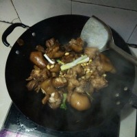 黄豆猪蹄煲-冬季暖身菜的做法 图解4 -->