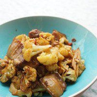 五花肉爆炒花菜的做法 图解10 -->