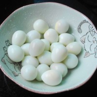茄汁鹌鹑蛋的做法 图解2 -->