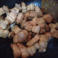 简约版红烧肉《本帮菜系—浓油赤酱》的做法 图解7 -->