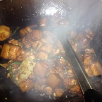 简约版红烧肉《本帮菜系—浓油赤酱》的做法 图解10 -->