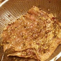 鲜嫩入味的烤羊排配土豆的做法 图解4 -->