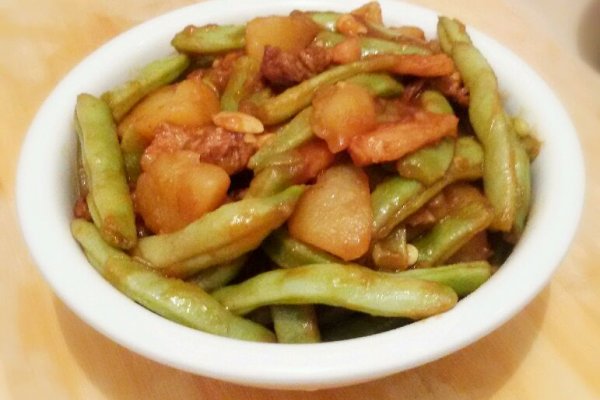 土豆炖豆角的做法