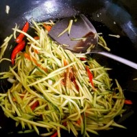 清炒南瓜丝的做法 图解5 -->
