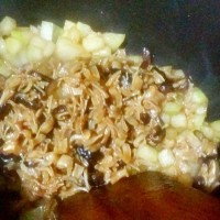 瑶柱香菇冬瓜糯米鸡的做法 图解8 -->
