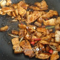 肉炒蒜苔木耳的做法 图解8 -->