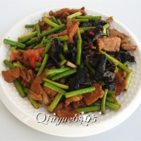 肉炒蒜苔木耳的做法 图解12 -->