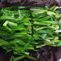 韭菜炒猪血的做法 图解2 -->