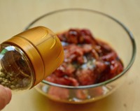 孜然葱爆羊肉的做法 图解2 -->