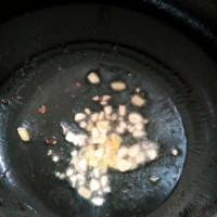 荷兰豆炒肉的做法 图解5 -->