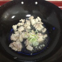 五花肉炒豇豆的做法 图解3 -->