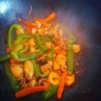 灯椒炒小鱿鱼的做法图解6