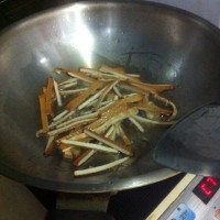 辣炒三丝的做法图解3