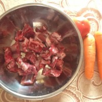 胡萝卜烧羊肉的做法图解1
