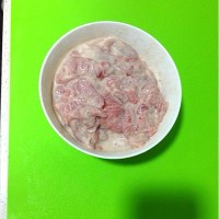 滑肉遇上西红柿的做法图解2